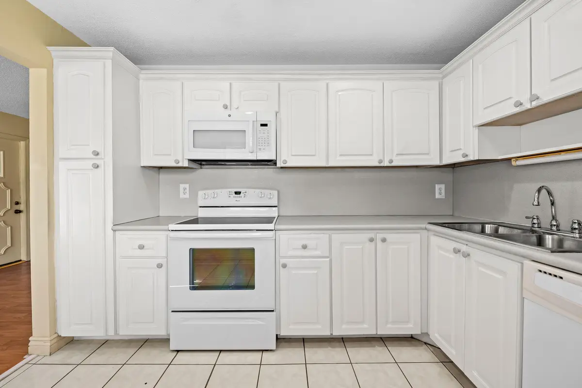 10-web-or-mls-DSC_9123 at 8711 NW 10TH Street D101, Plantation