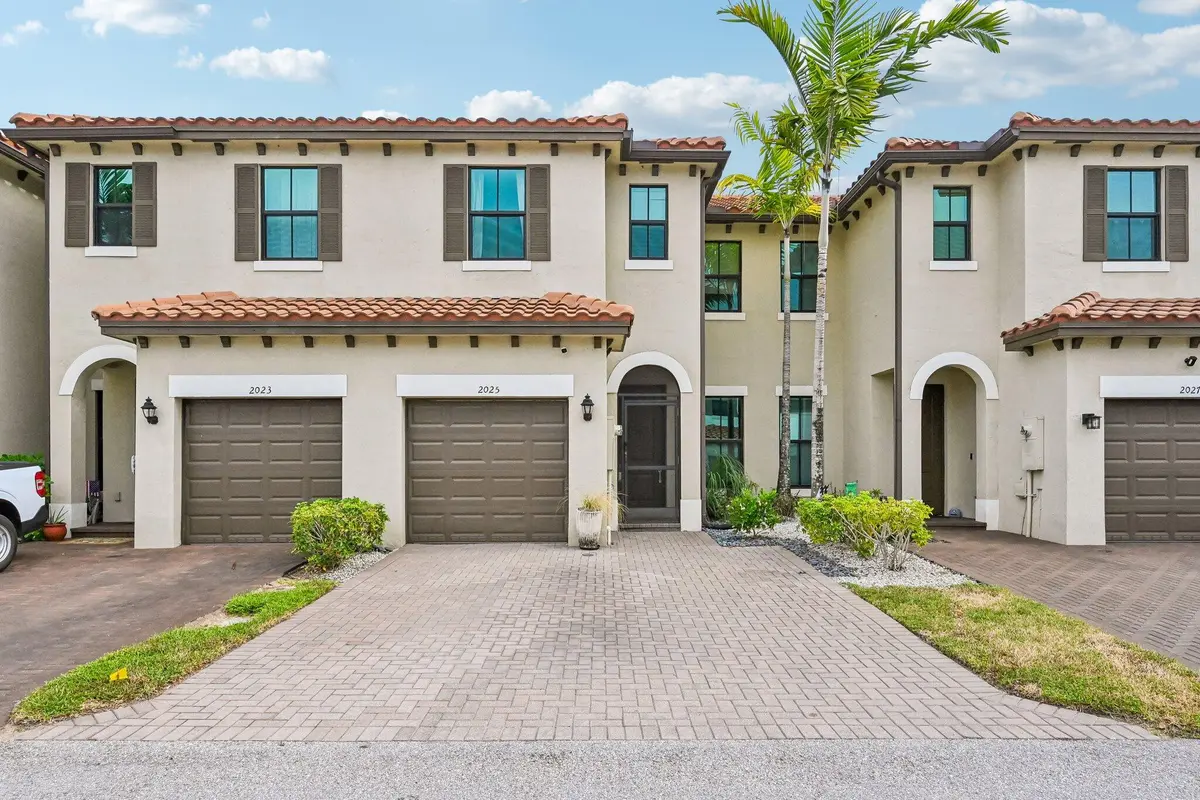 1-web-or-mls-Oysterwood Ln-S2608-001 at 2025 OYSTERWOOD Lane, Riviera Beach