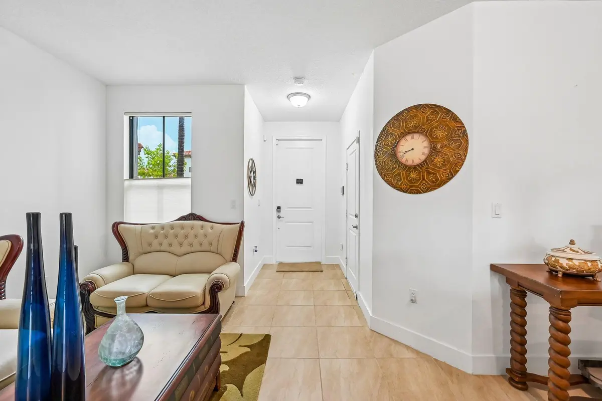 5-web-or-mls-Oysterwood Ln-S2608-005 at 2025 OYSTERWOOD Lane, Riviera Beach