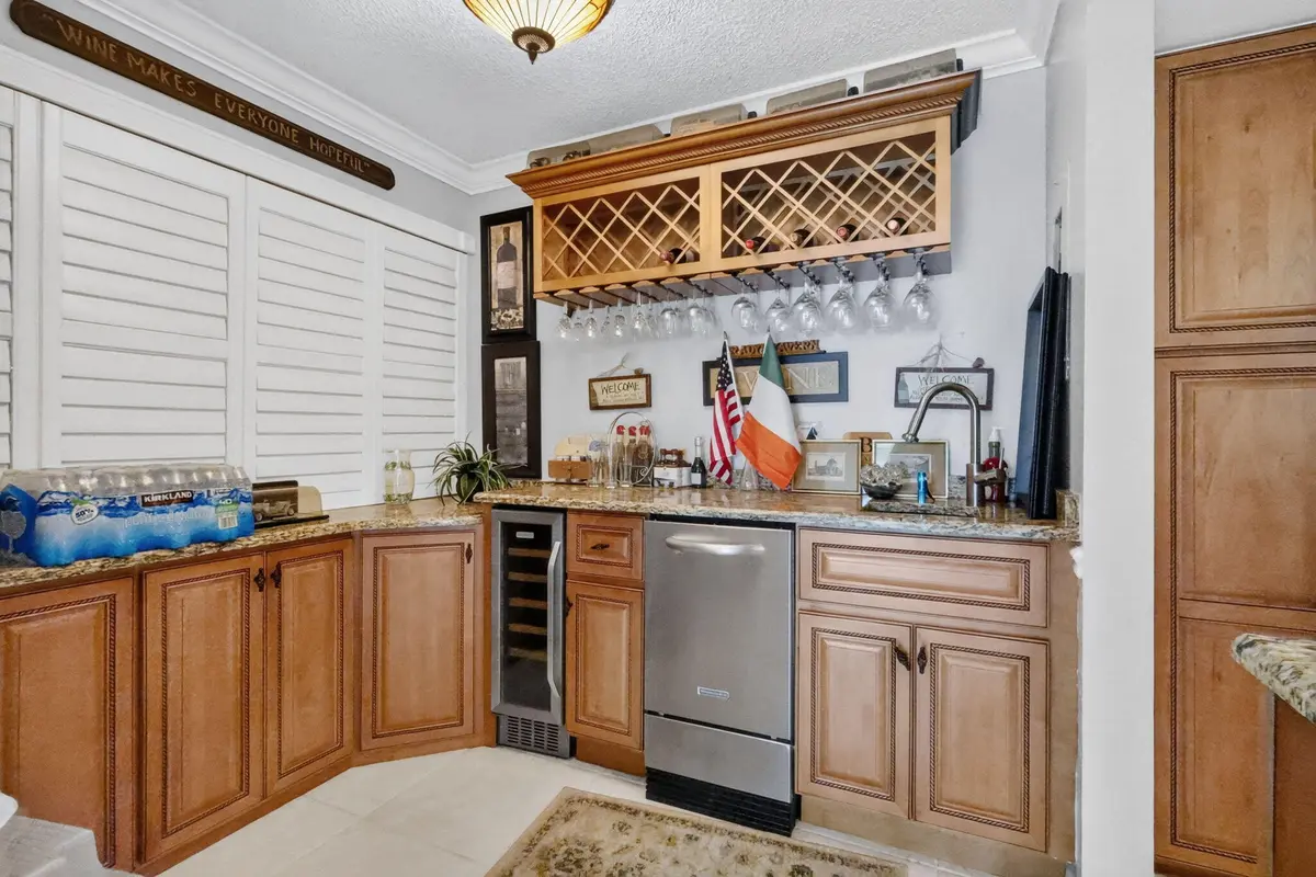 25-web-or-mls-_14A6436 at 103 Half Moon Circle H1, Hypoluxo