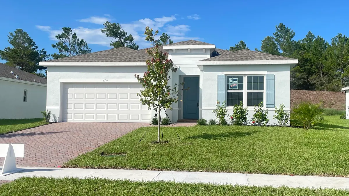 FRONT at 6714 Rumine Circle 6714, Vero Beach