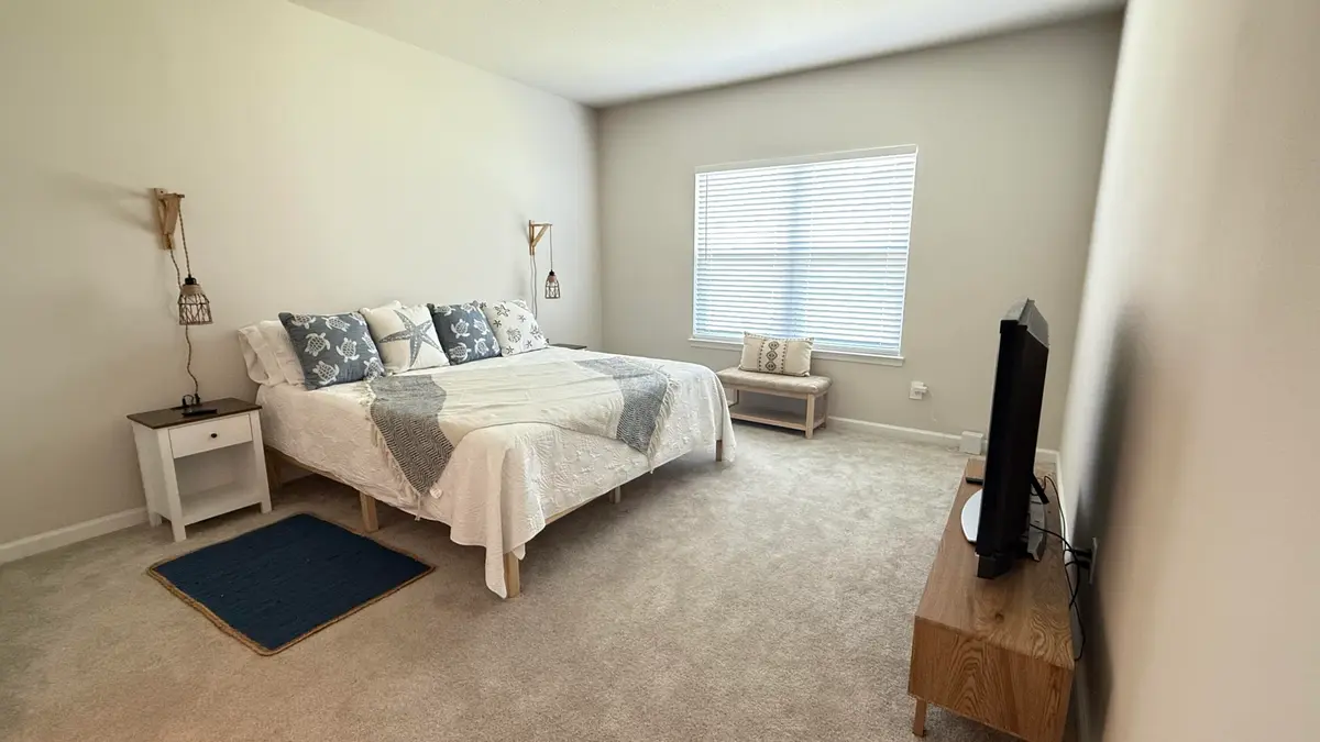 MASTER BEDROOM at 6714 Rumine Circle 6714, Vero Beach