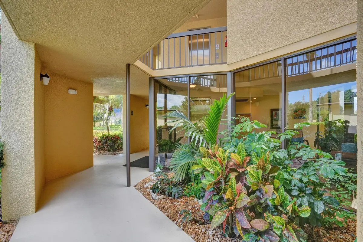Entrance at 5344 Woodland Lakes Drive 223, Palm Beach Gardens