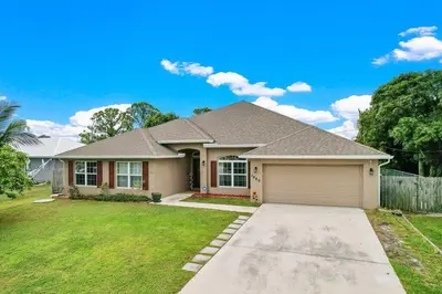 1680 SW BURLINGTON Street, Port St. Lucie – Single Family Residence for sale