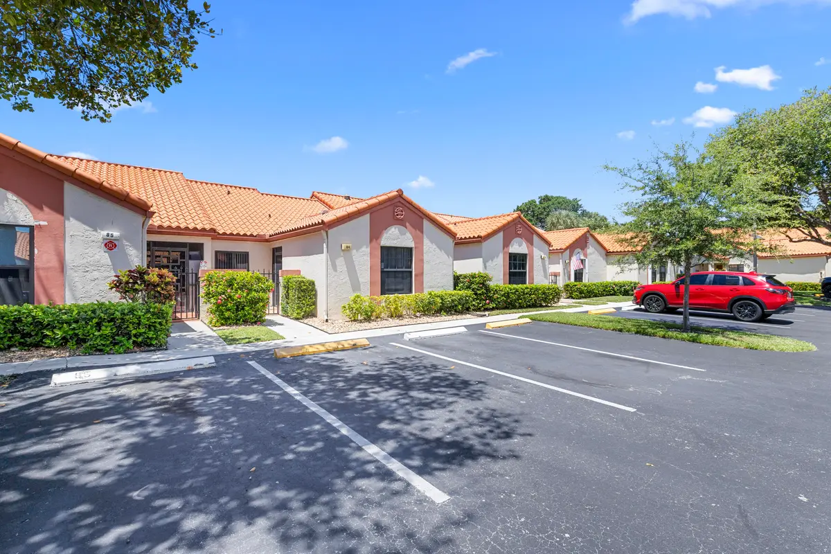 R6II5986 at 84 CENTENNIAL Court, Deerfield Beach