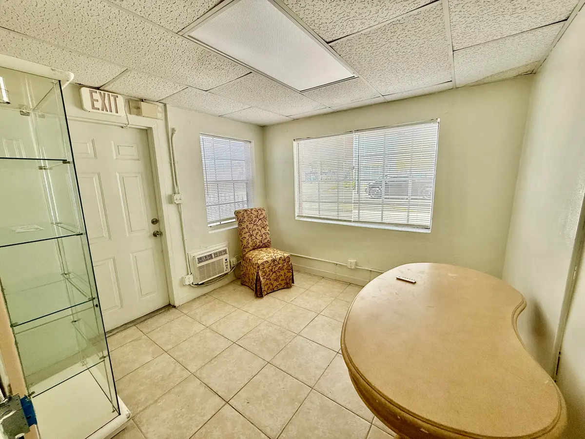 IMG_4406 at 2135 Broadway 2, Riviera Beach