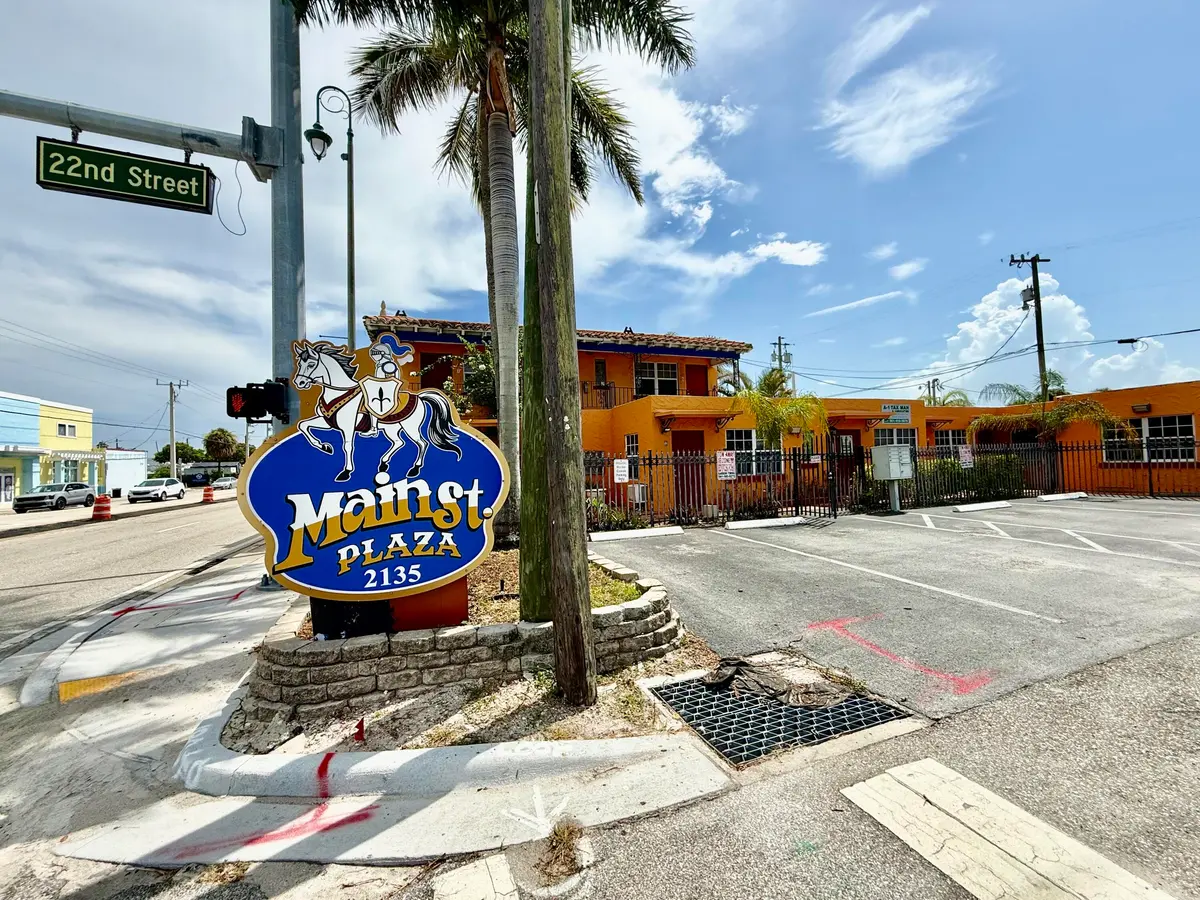 IMG_4418 at 2135 Broadway 2, Riviera Beach