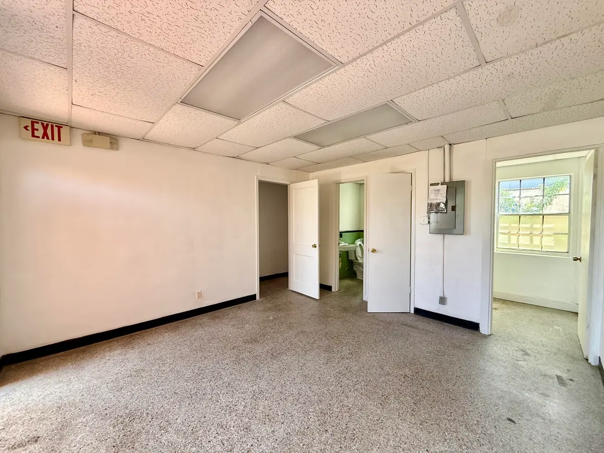 IMG_4409 at 2135 Broadway, Riviera Beach