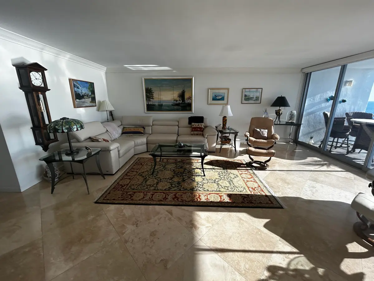 living room at 1390 S OCEAN Boulevard 12F, Pompano Beach