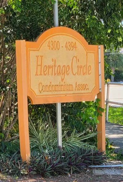 4324 NW 9TH Avenue 7-1G, Deerfield Beach – sold