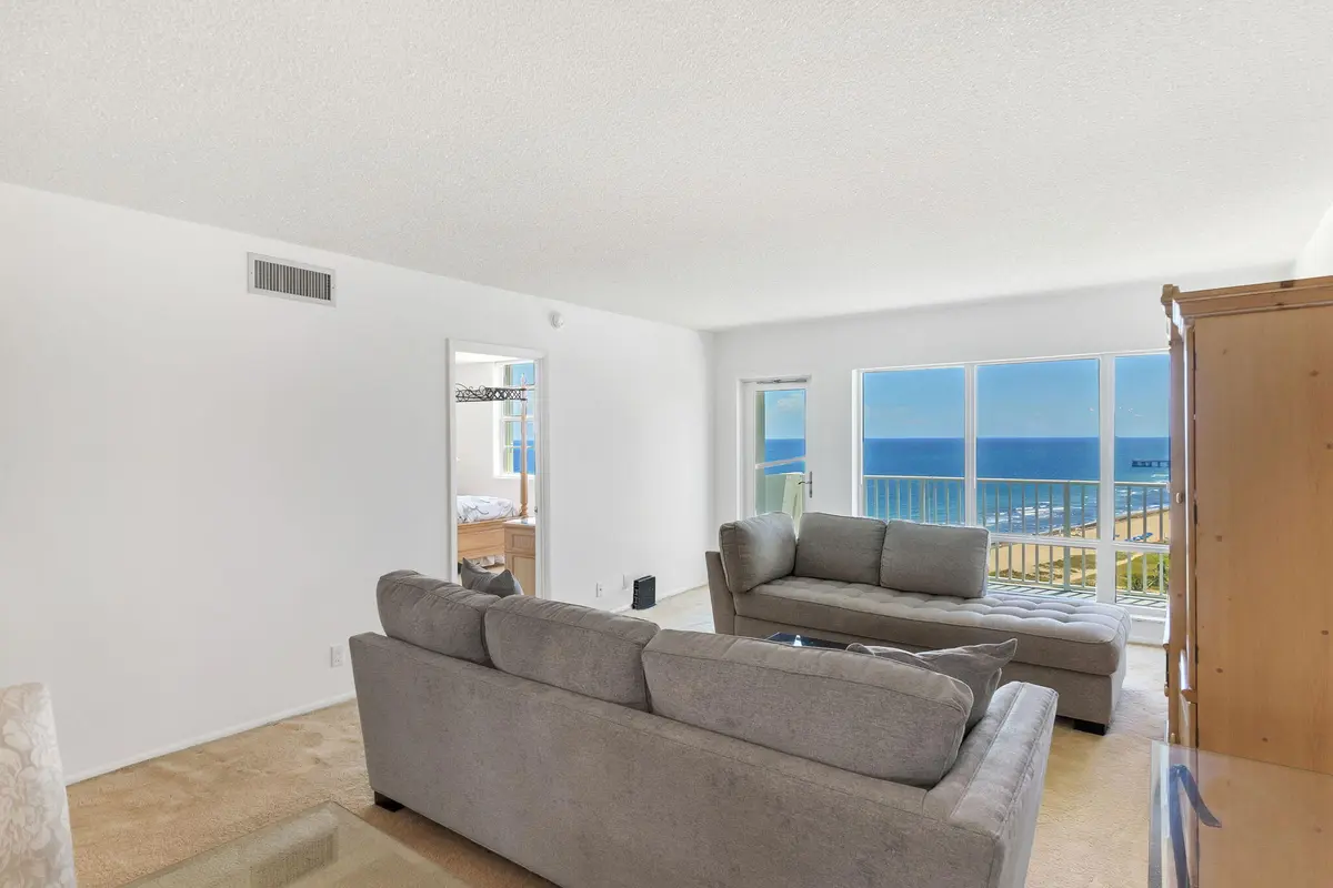 12-web-or-mls-DSC08245dsc08245 at 750 N OCEAN Boulevard 1502, Pompano Beach