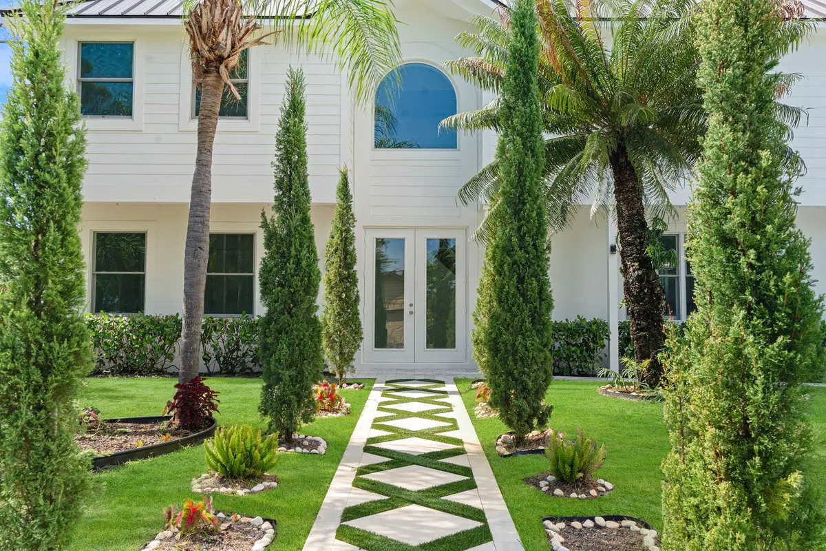 707_ at 100 NORWOOD Road, Jupiter