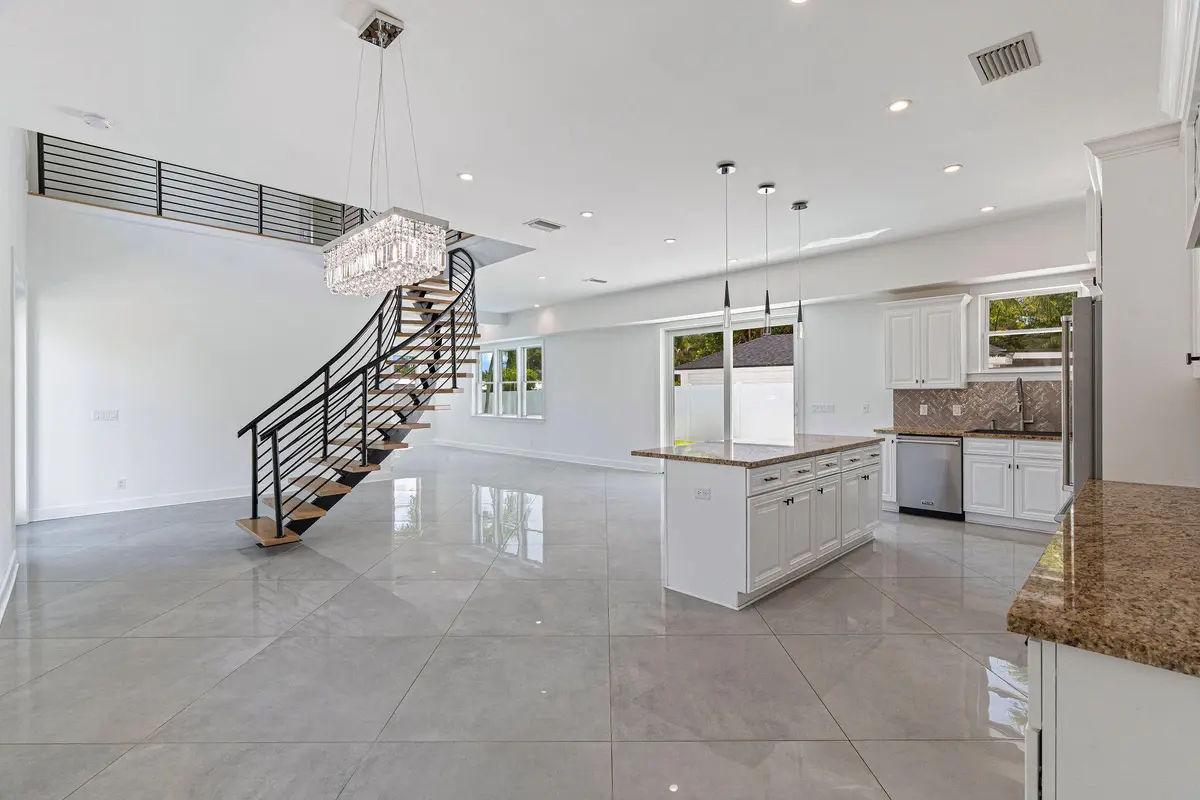 717_ at 100 NORWOOD Road, Jupiter