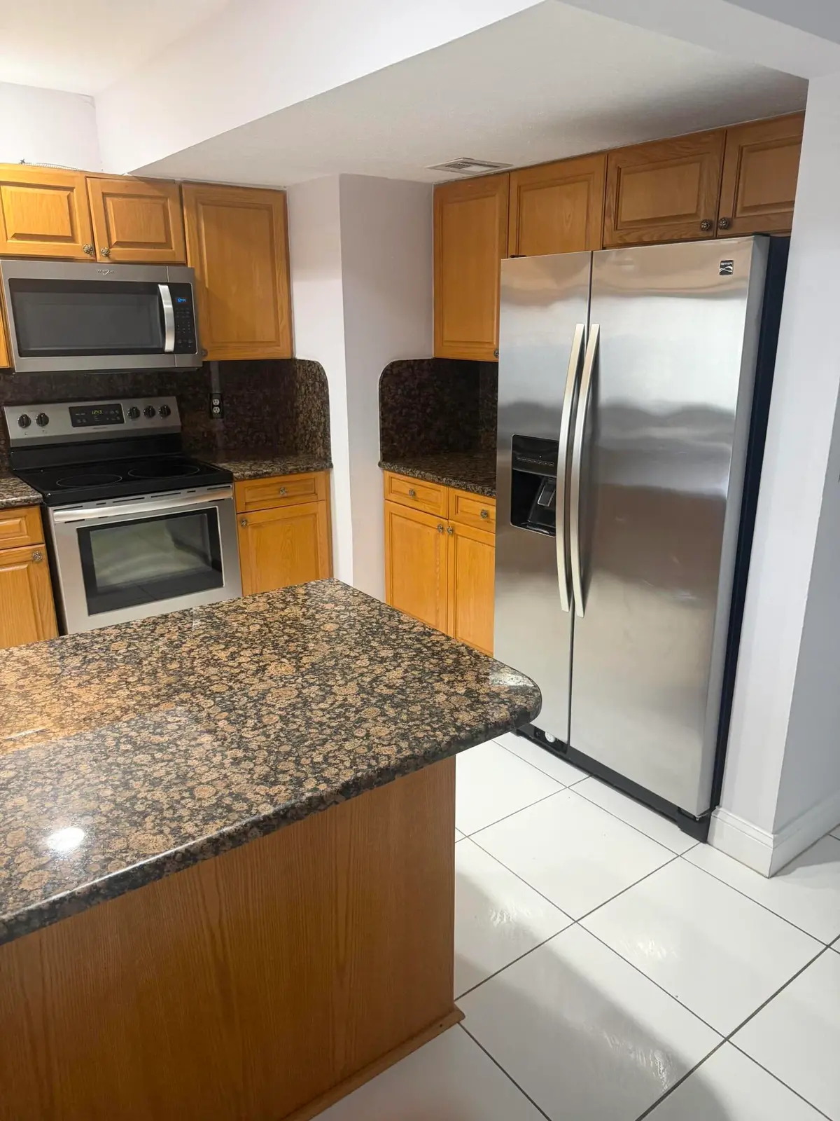 IMG_0822 at 3015 Oaktree Lane Unit 277, Hollywood