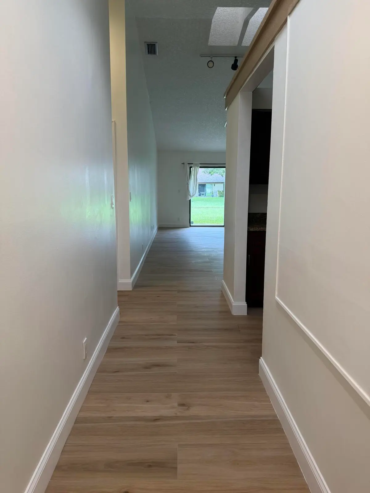 new hallway at 22682 VISTAWOOD Way, Boca Raton