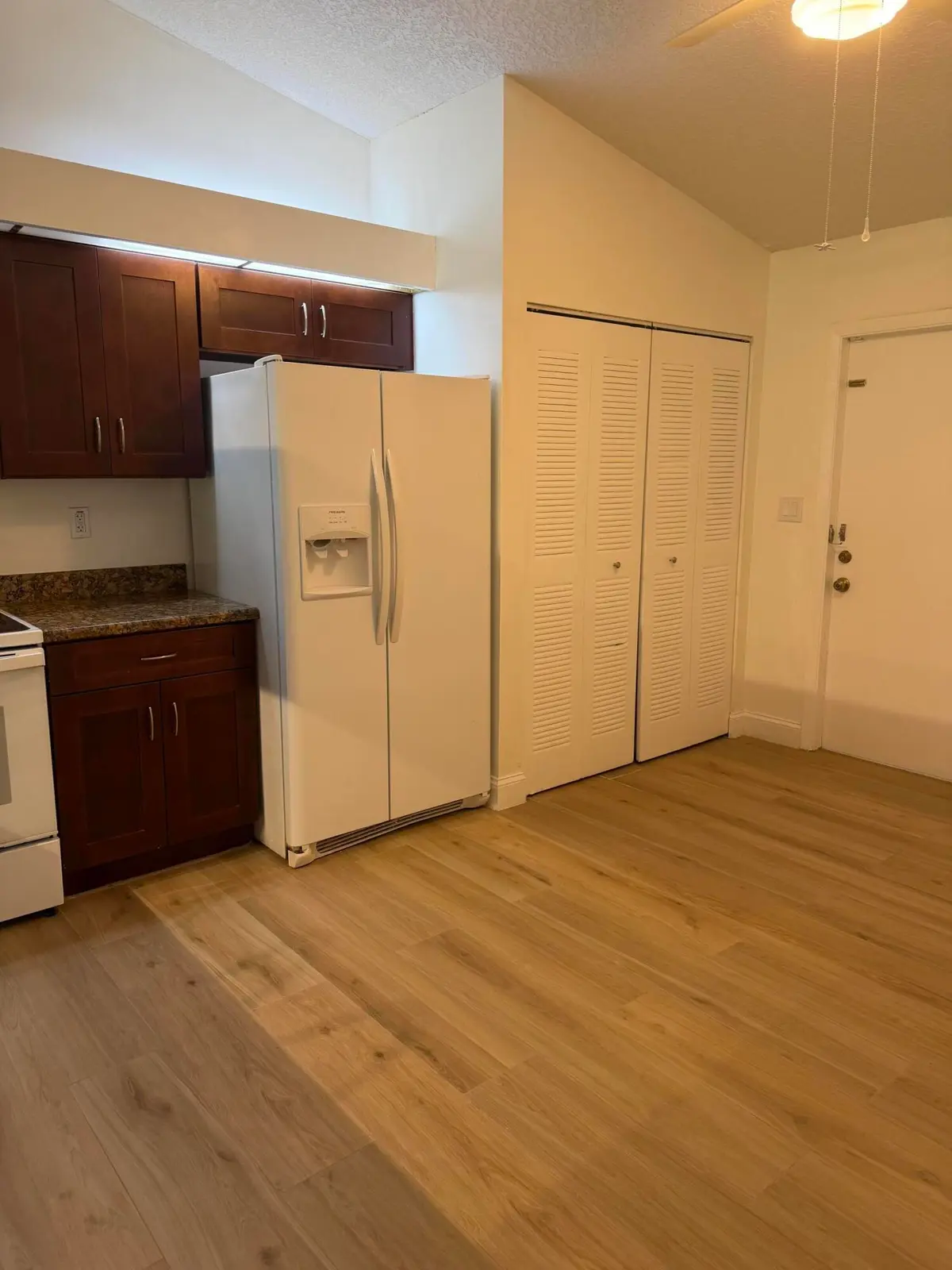 new kitchen at 22682 VISTAWOOD Way, Boca Raton