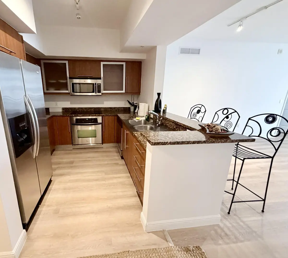 Kitchen at 888 S Douglas Road 1015, Coral Gables
