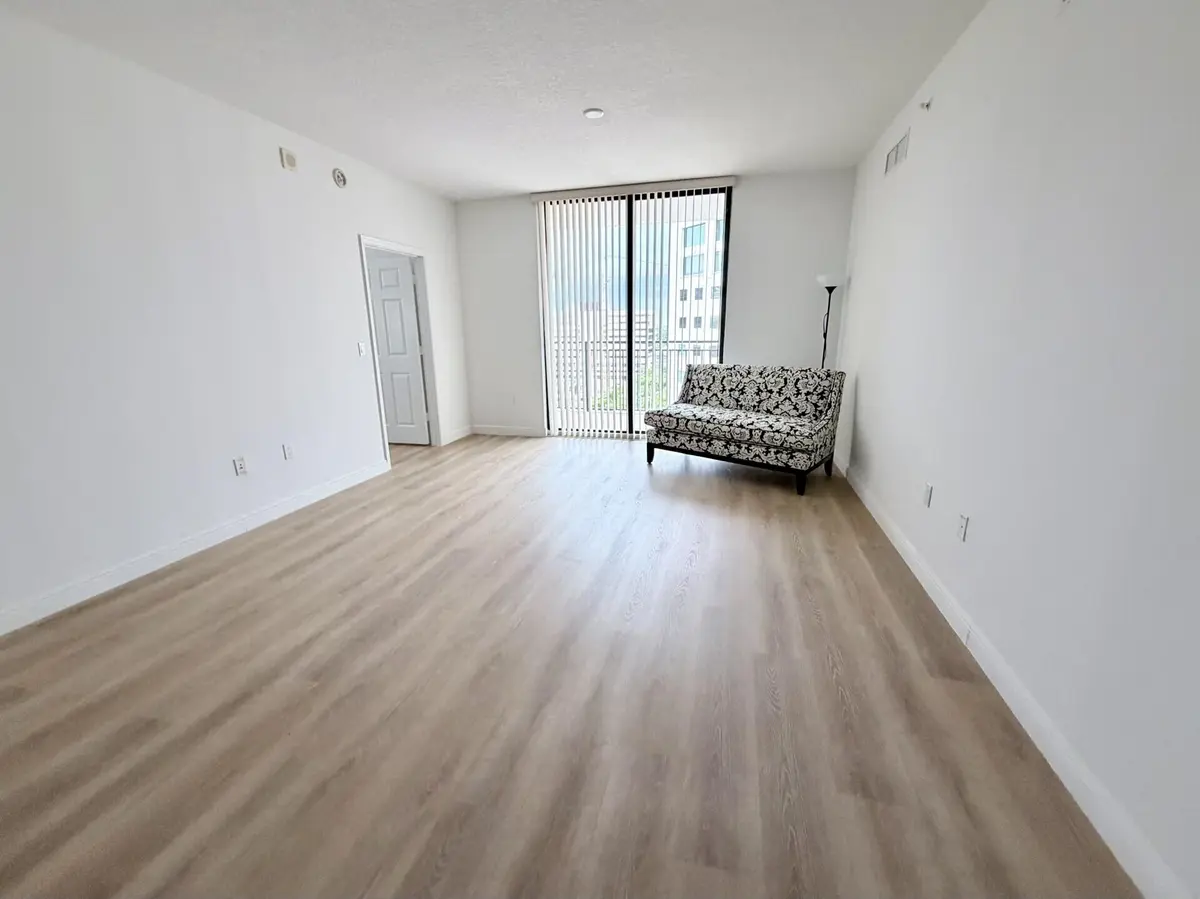 Living/Dining Room at 888 S Douglas Road 1015, Coral Gables
