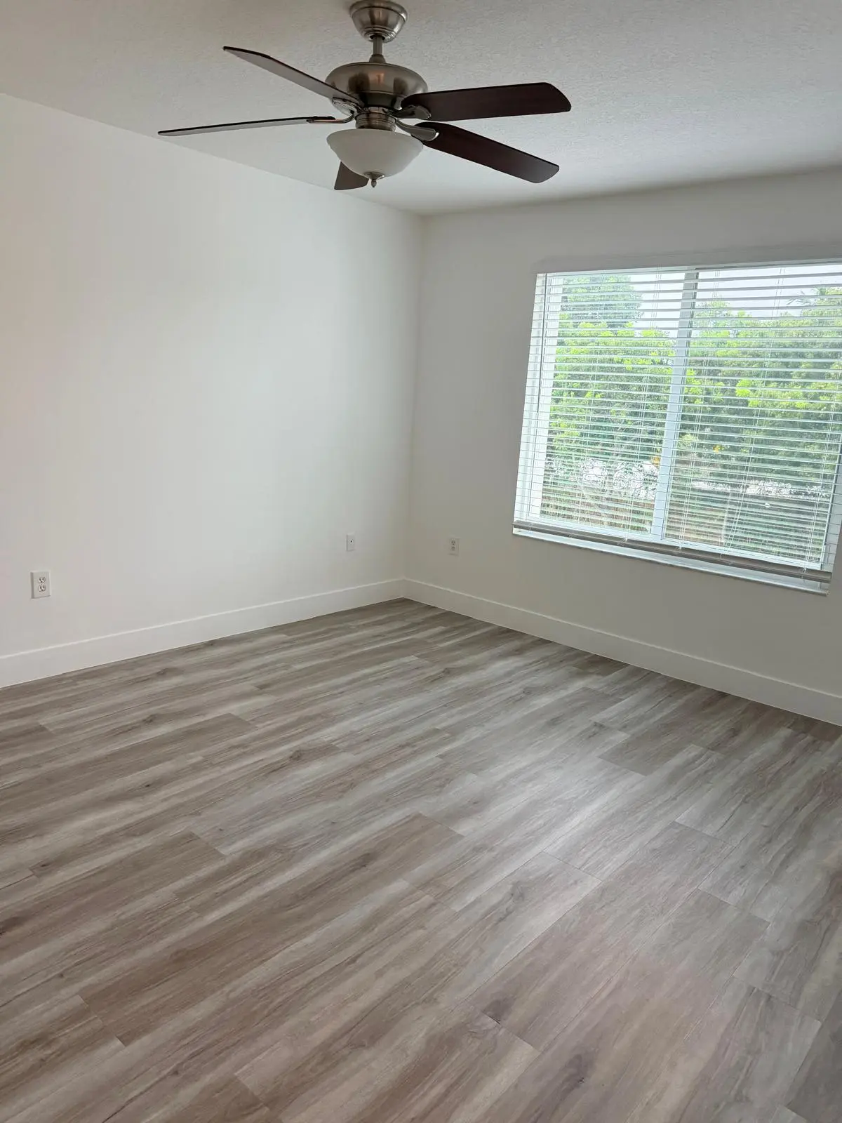 819 - Master Bedroom at 819 VILLA Circle, Boynton Beach