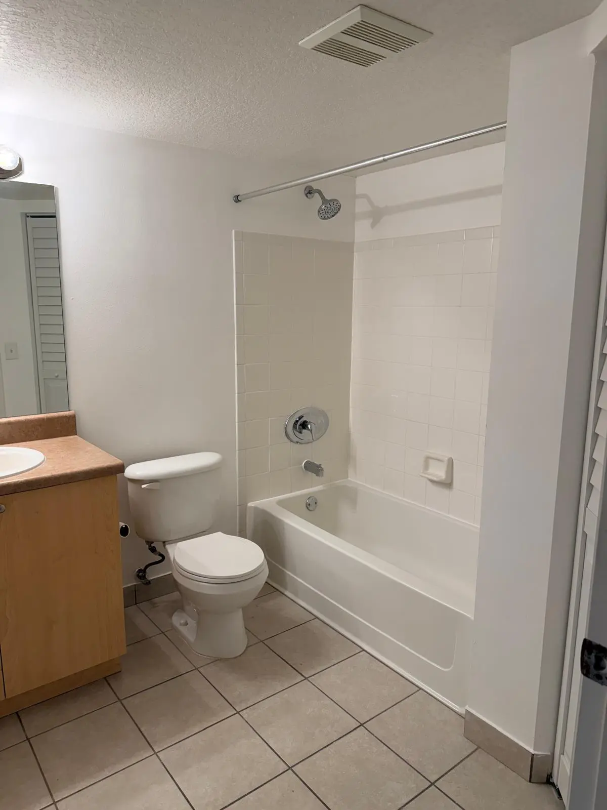 819 - Second Bathroom at 819 VILLA Circle, Boynton Beach