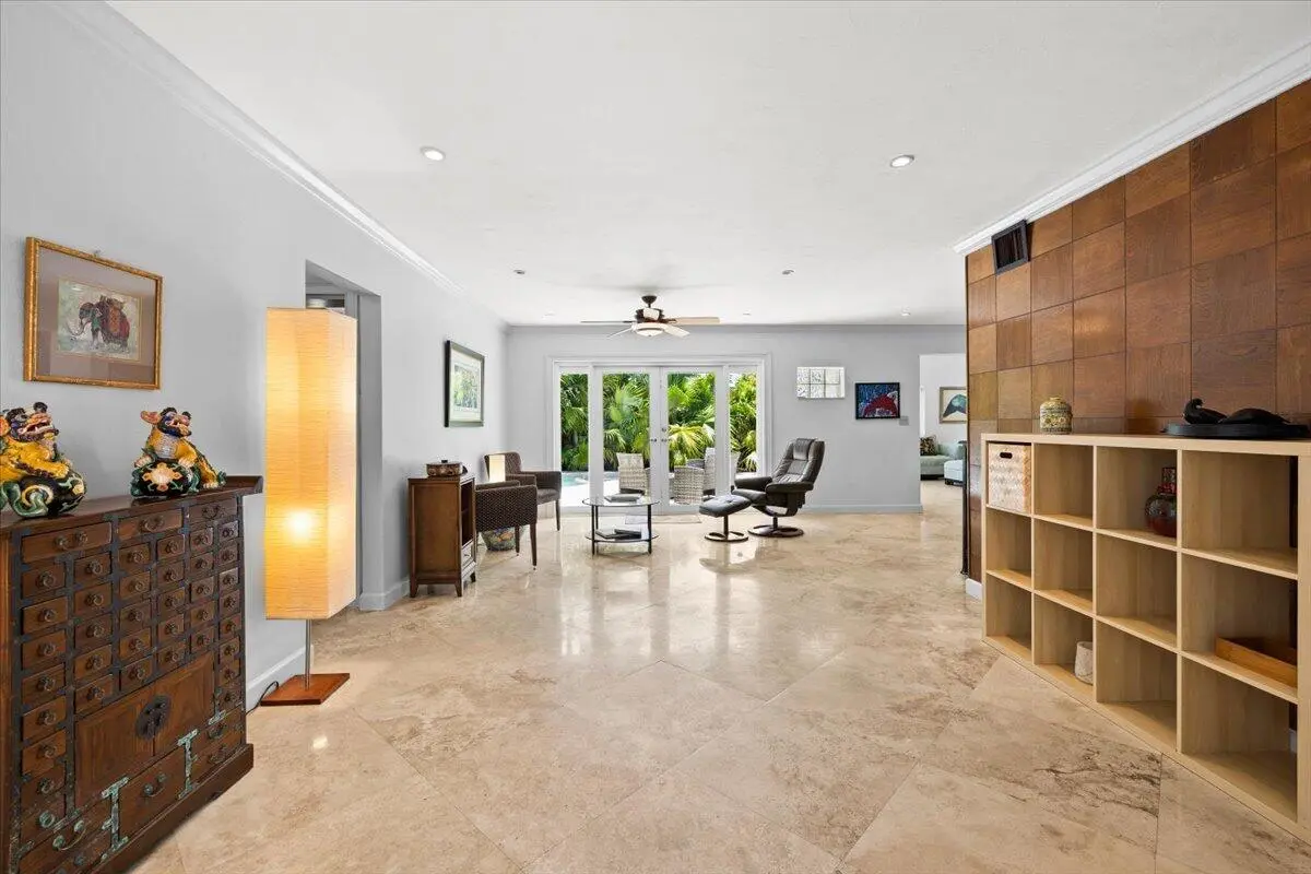 Foyer at 2137 NE 17TH Avenue, Wilton Manors