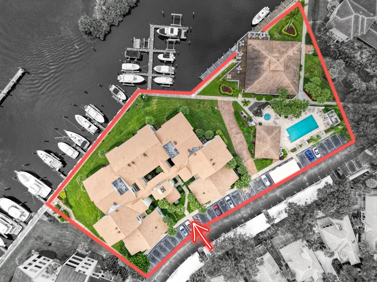 1 Aerial View at 827 OAK HARBOUR Drive, Juno Beach