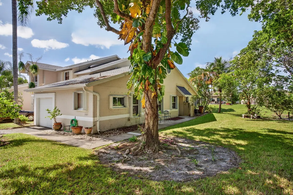 1-web-or-mls-2007-7538 at 2007 DISCOVERY Circle, Deerfield Beach