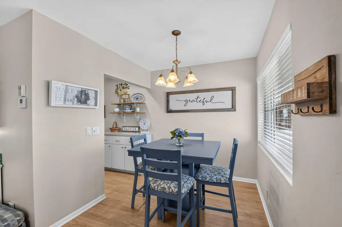 14-203 DR at 2880 LAKE OSBORNE Drive 203, Lake Worth Beach
