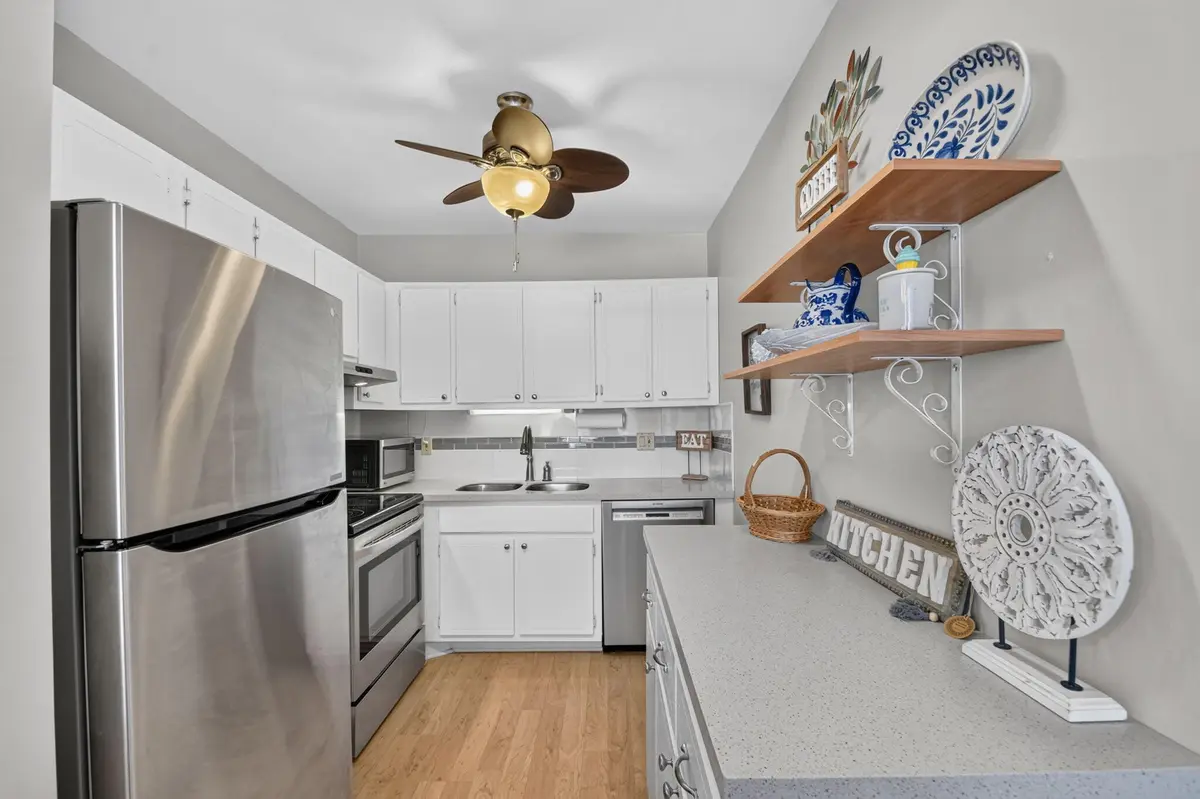 14-203 Kitchen at 2880 LAKE OSBORNE Drive 203, Lake Worth Beach