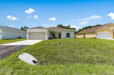 8125 104TH Avenue, Vero Beach – Single Family Residence for sale