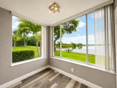 2831 N Oakland Forest Drive 101, Oakland Park – Condominium for sale