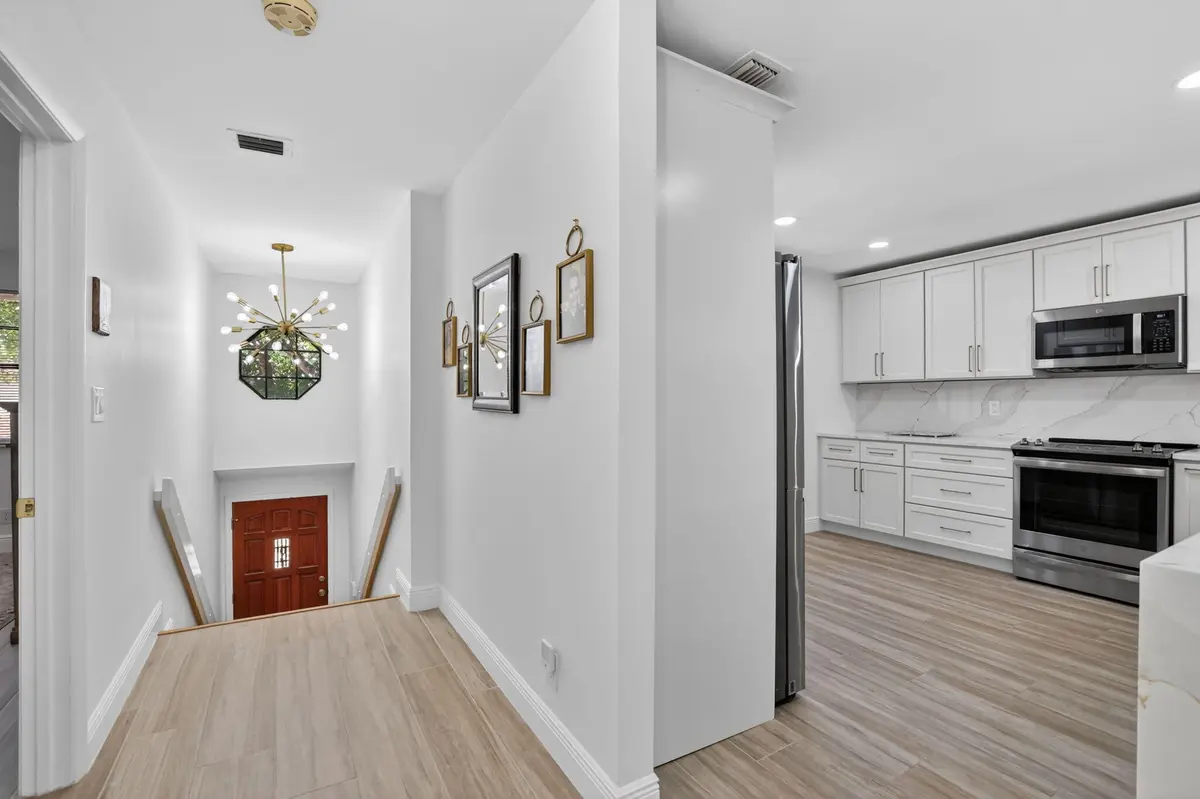 7-web-or-mls-DSC_4270 at 7917 LA MIRADA Drive, Boca Raton
