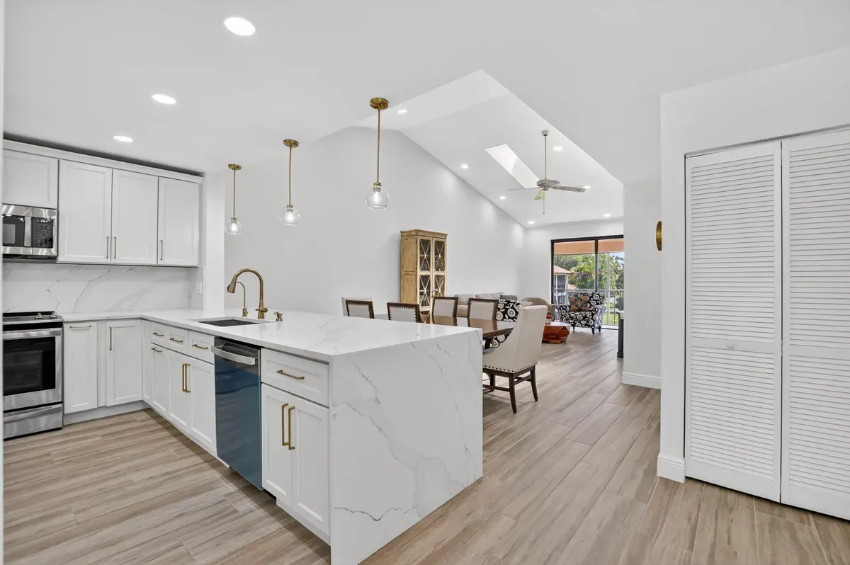 8-web-or-mls-DSC_4275 at 7917 LA MIRADA Drive, Boca Raton