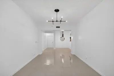 533 NE 3rd Avenue 125, Fort Lauderdale – leased