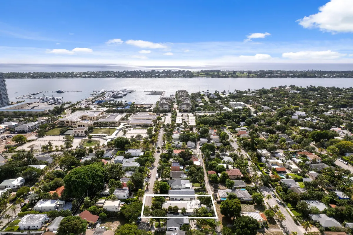 526 38TH Street, West Palm Beach at 526 38TH Street, West Palm Beach
