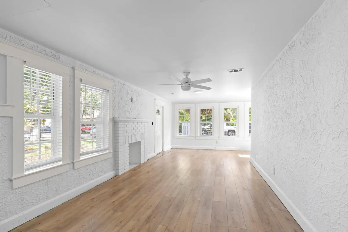 526 38TH Street, West Palm Beach at 526 38TH Street, West Palm Beach