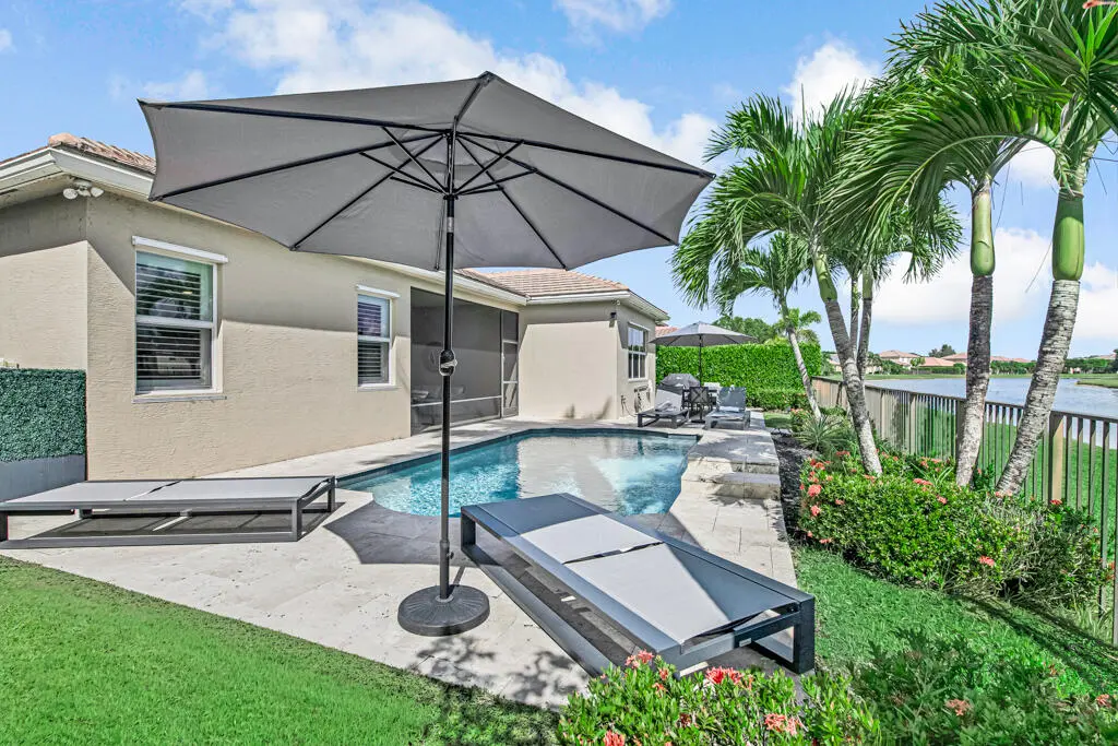 2318 Bellarosa Circle, Royal Palm Beach, FL – photo 6
