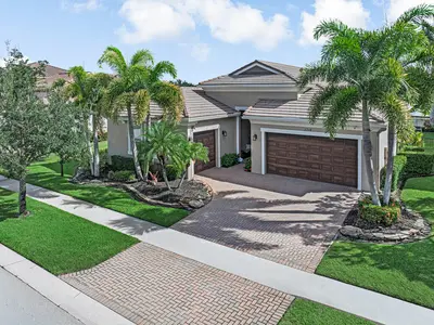 2318 Bellarosa Circle, Royal Palm Beach – Single Family Residence for sale