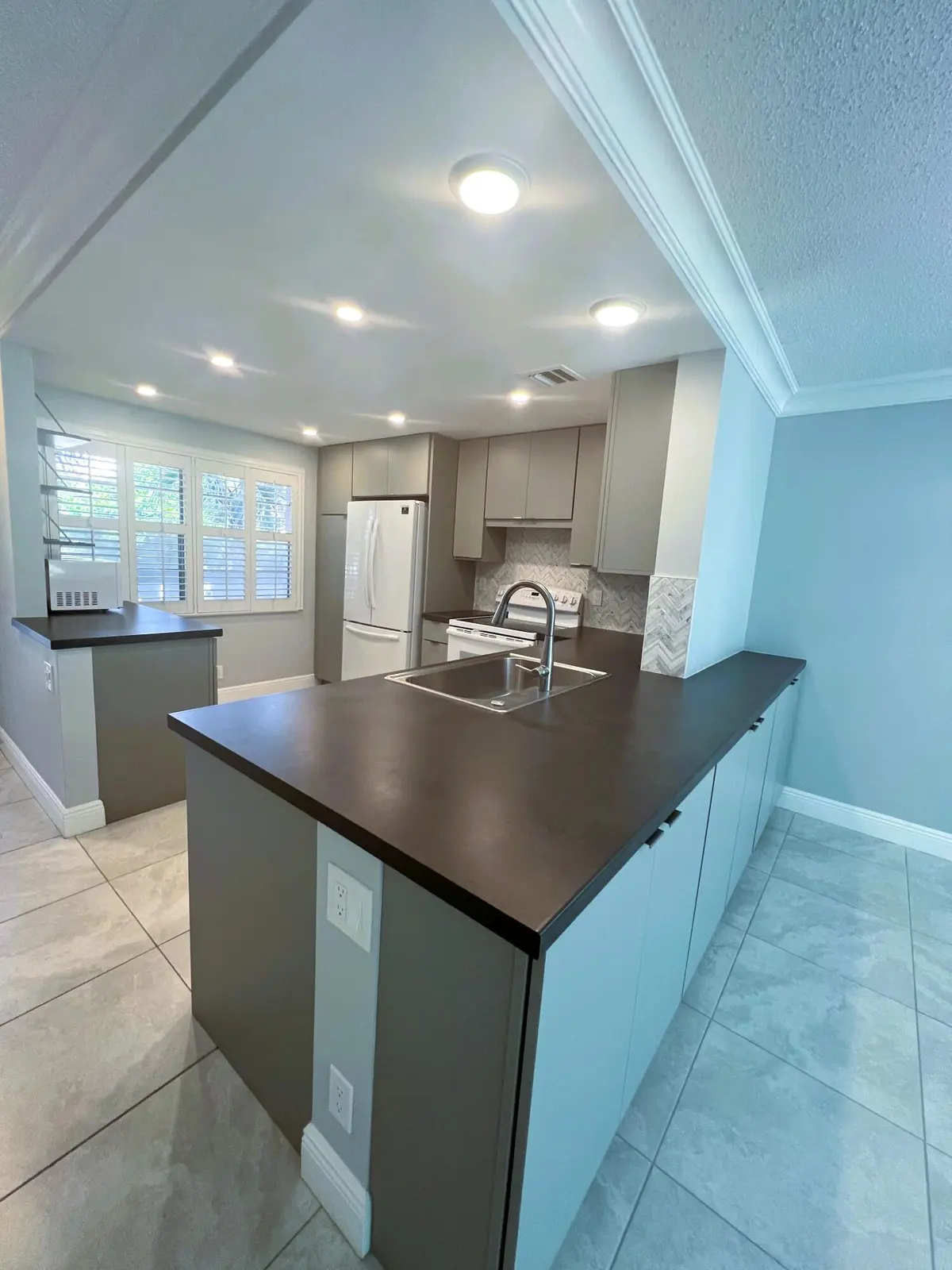 Kitchen at 3203 Portofino Point G2, Coconut Creek
