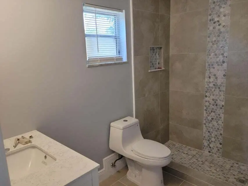 4010 Northshore Bath at 4010 N SHORE Drive, West Palm Beach