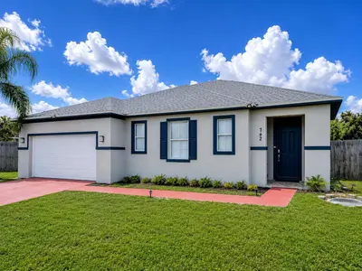 792 SW NICHOLS Terrace, Port St. Lucie – sold