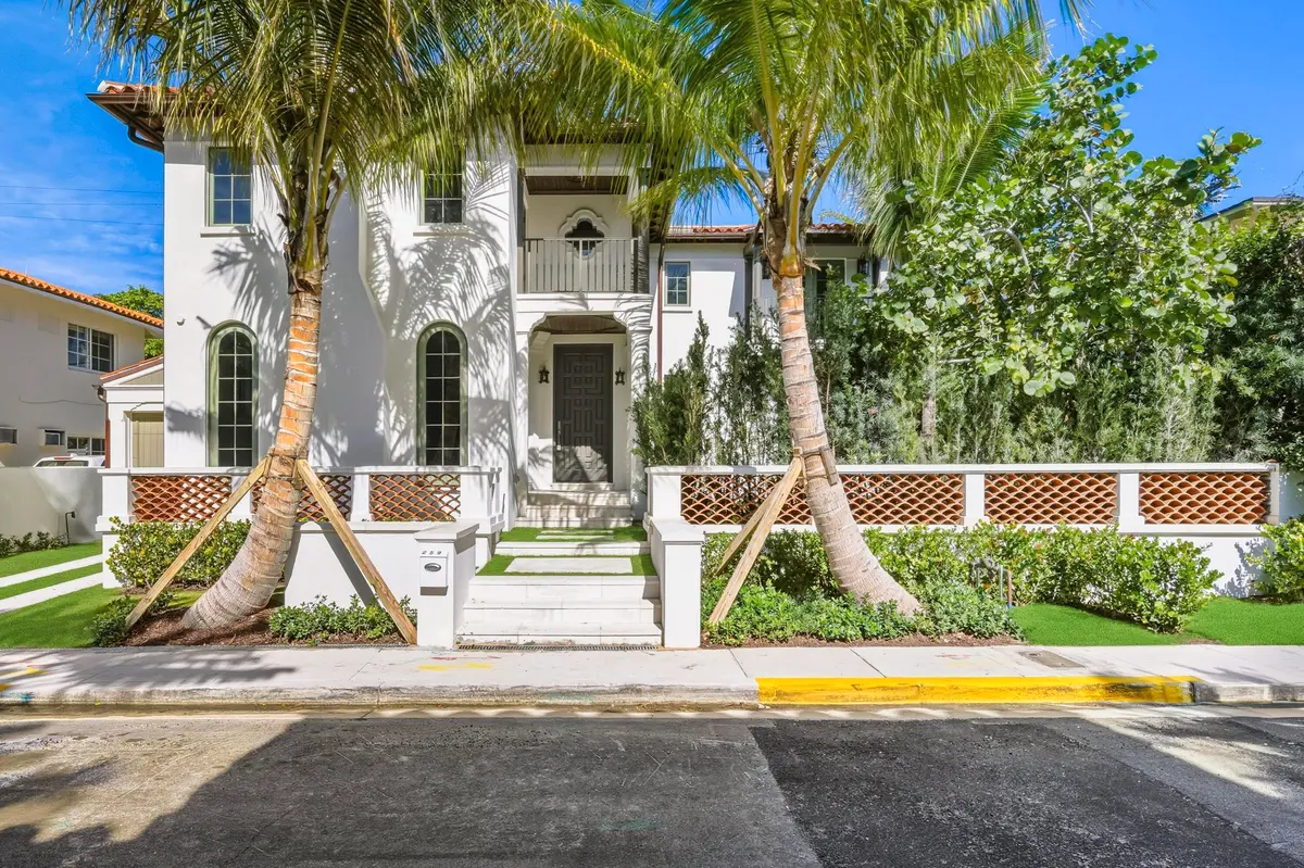 _DSC1626_with_grass at 259 OLEANDER Avenue, Palm Beach