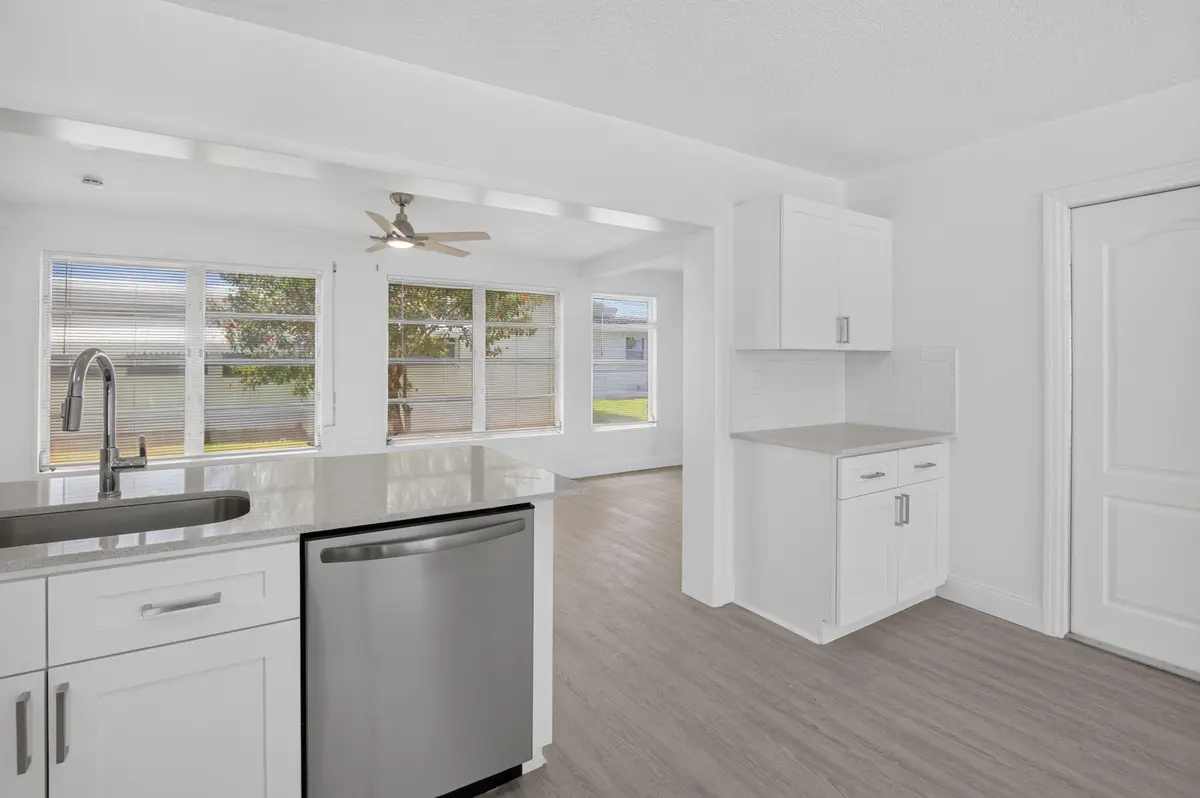 16-web-or-mls-DSC_5831 at 2080 SW 13TH Way, Boynton Beach
