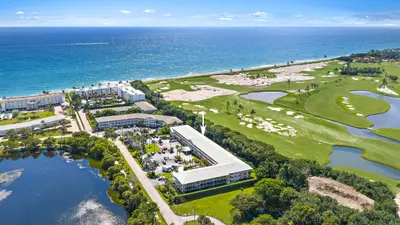 20 Celestial Way 204, Juno Beach – sold