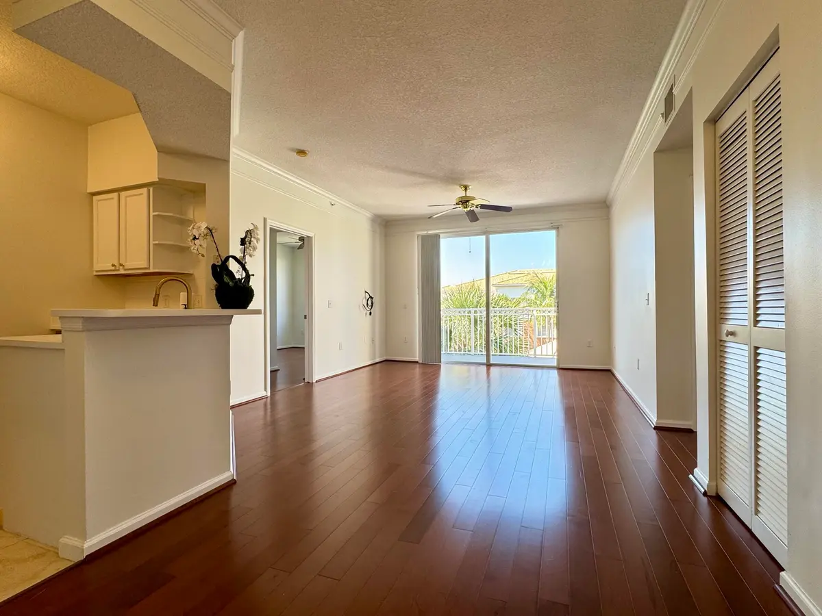 07 - Living Room at 5306 Myrtlewood Circle, Palm Beach Gardens