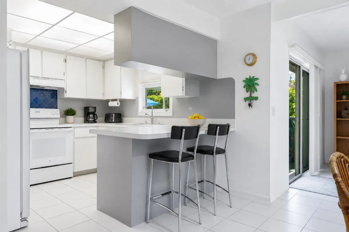 VIRTUAL STAGED KITCHEN at 354 Edmor Road, West Palm Beach