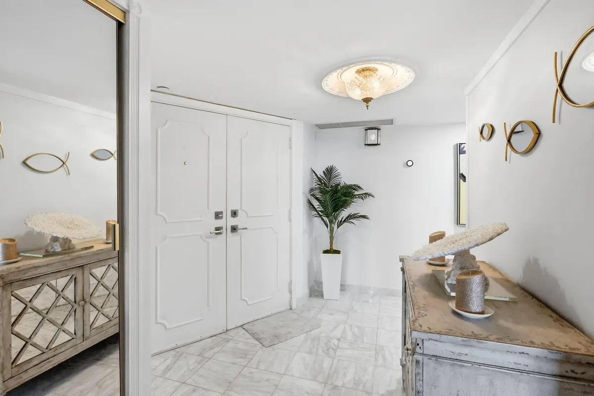 3-web-or-mls-002_0E2A1456 at 1800 S Ocean Boulevard 708, Lauderdale-By-The-Sea