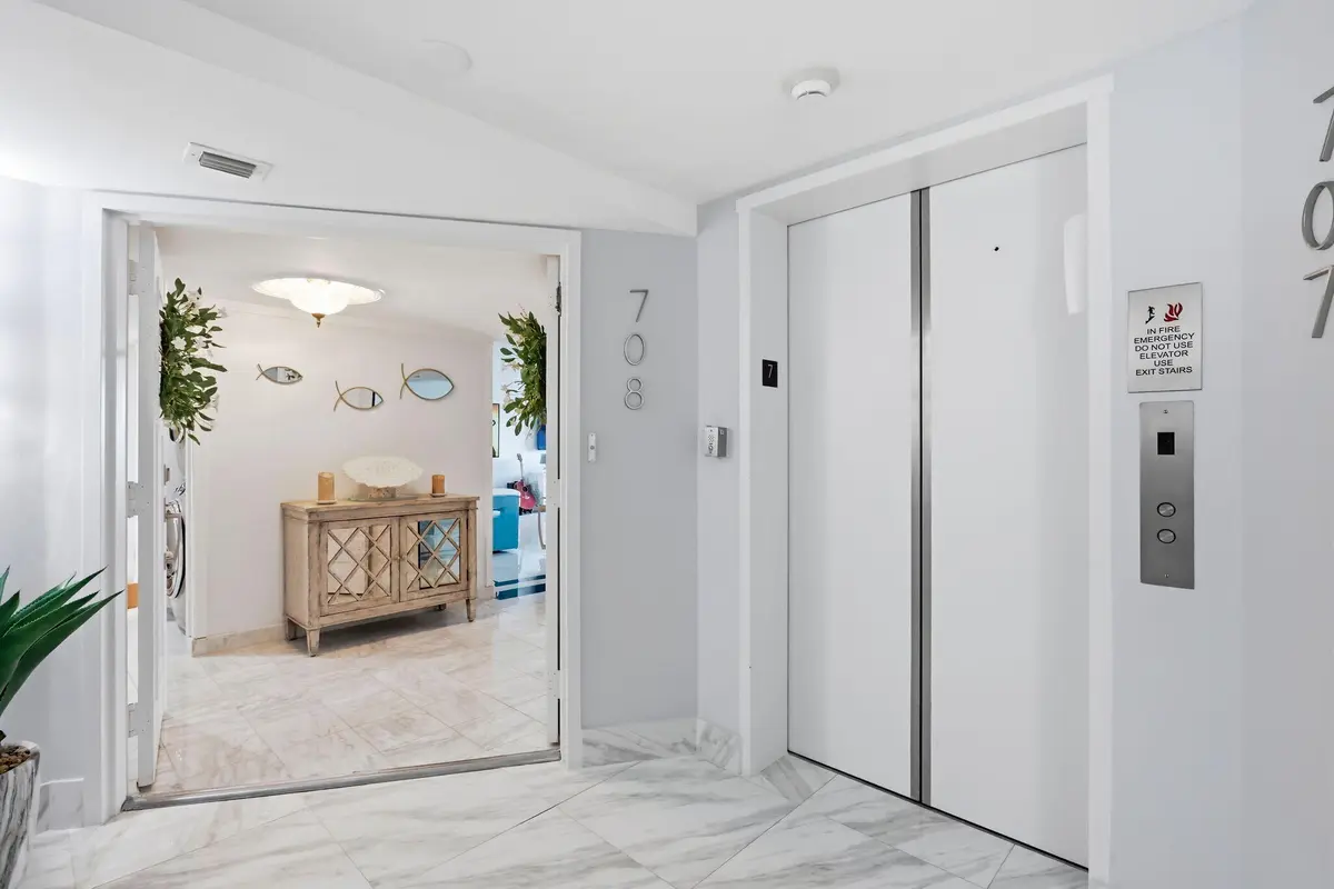 4-web-or-mls-003_0E2A1465 at 1800 S Ocean Boulevard 708, Lauderdale-By-The-Sea