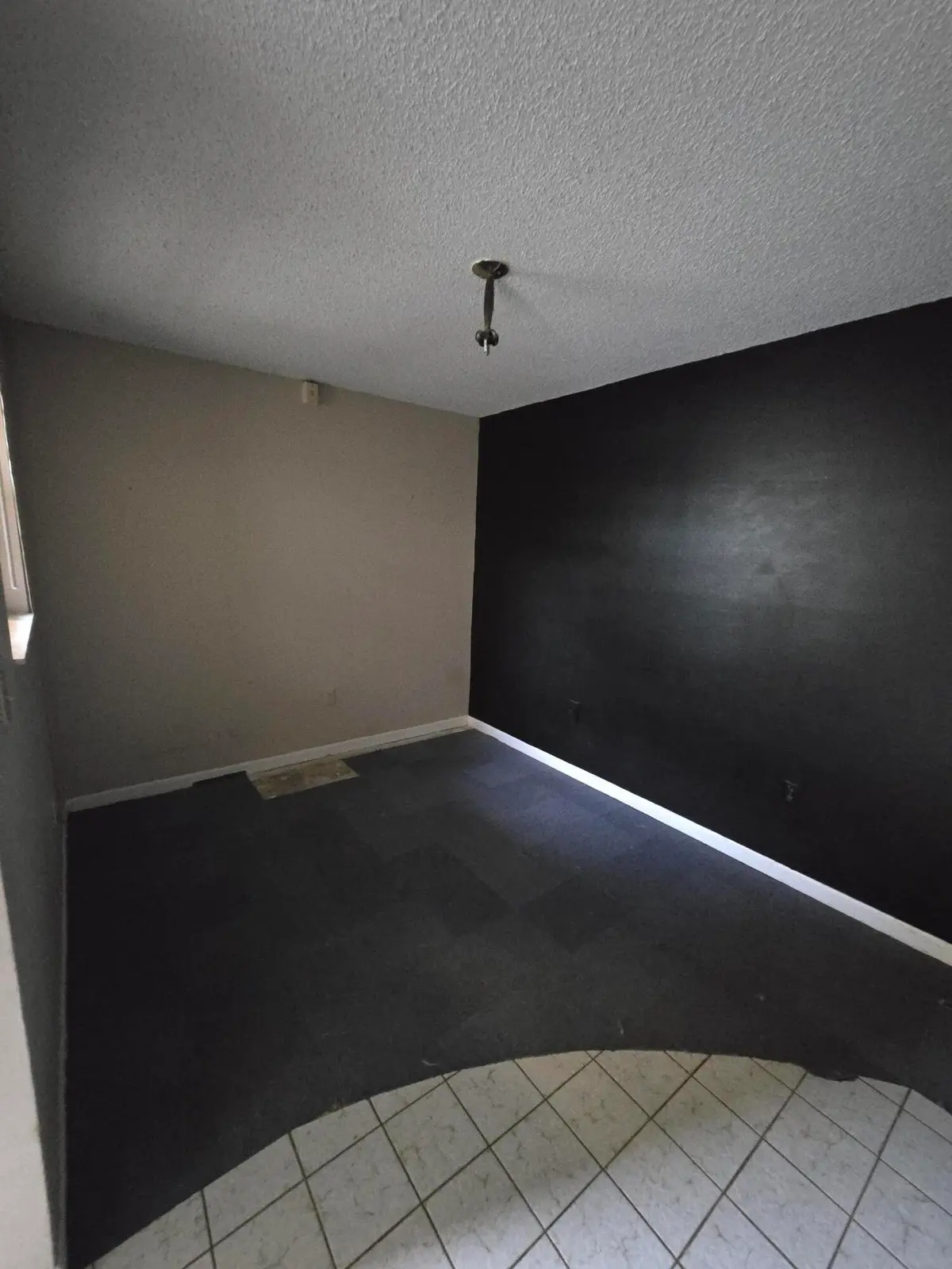 dining area at 11101 Royal Palm Boulevard 213, Coral Springs