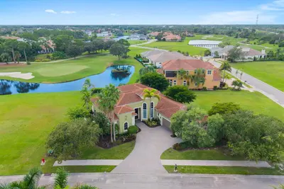 117 SE SAN PRIVERNO, Port St. Lucie – Single Family Residence for sale